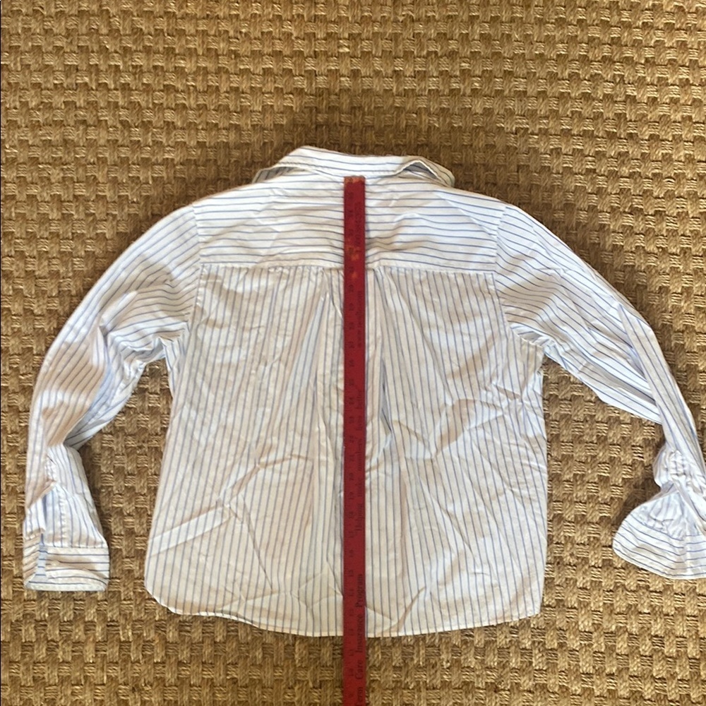 Frank & Eileen Sylvio Blue and White Untuckable Striped Shirt sz Med - Picture 6 of 8